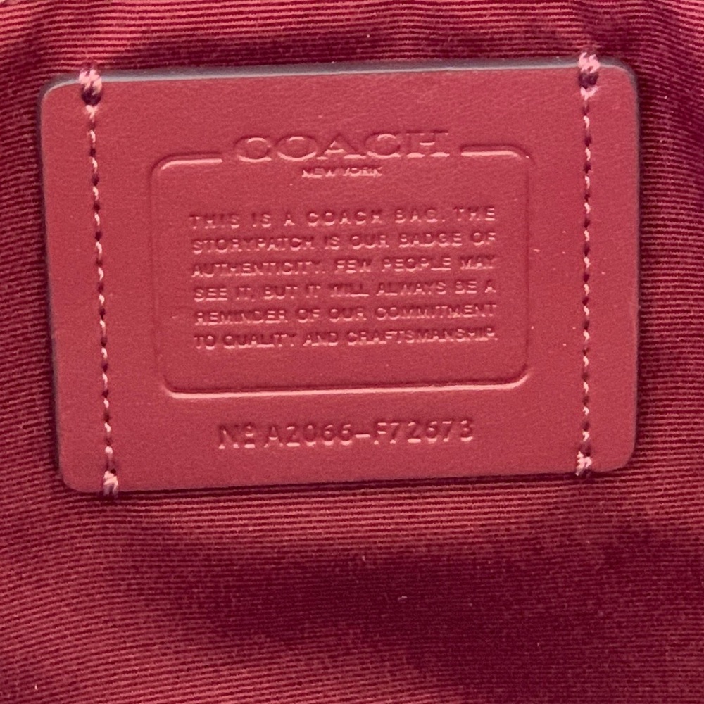 Coach Town Tote - Picture 7 of 12